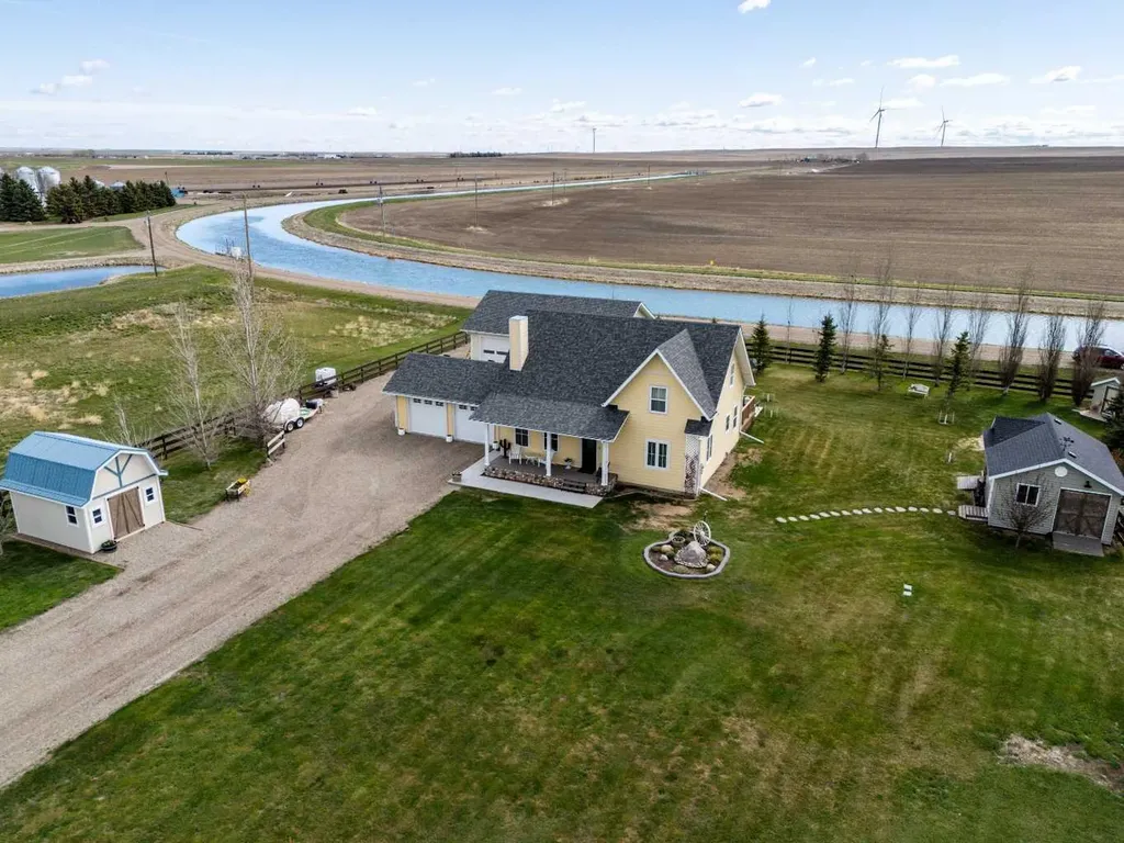 110033 Range Road 103 Rural Forty Mile No. 8 County Of AB T0K 0G0