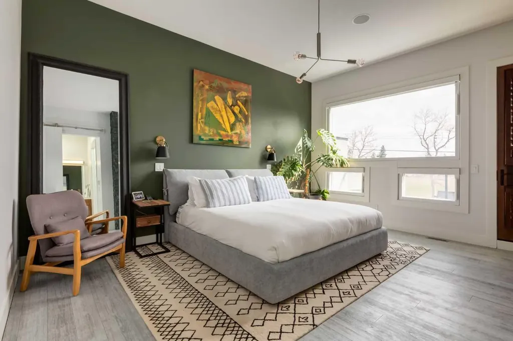 2210 Victoria Crescent NW Calgary AB T2M4E2