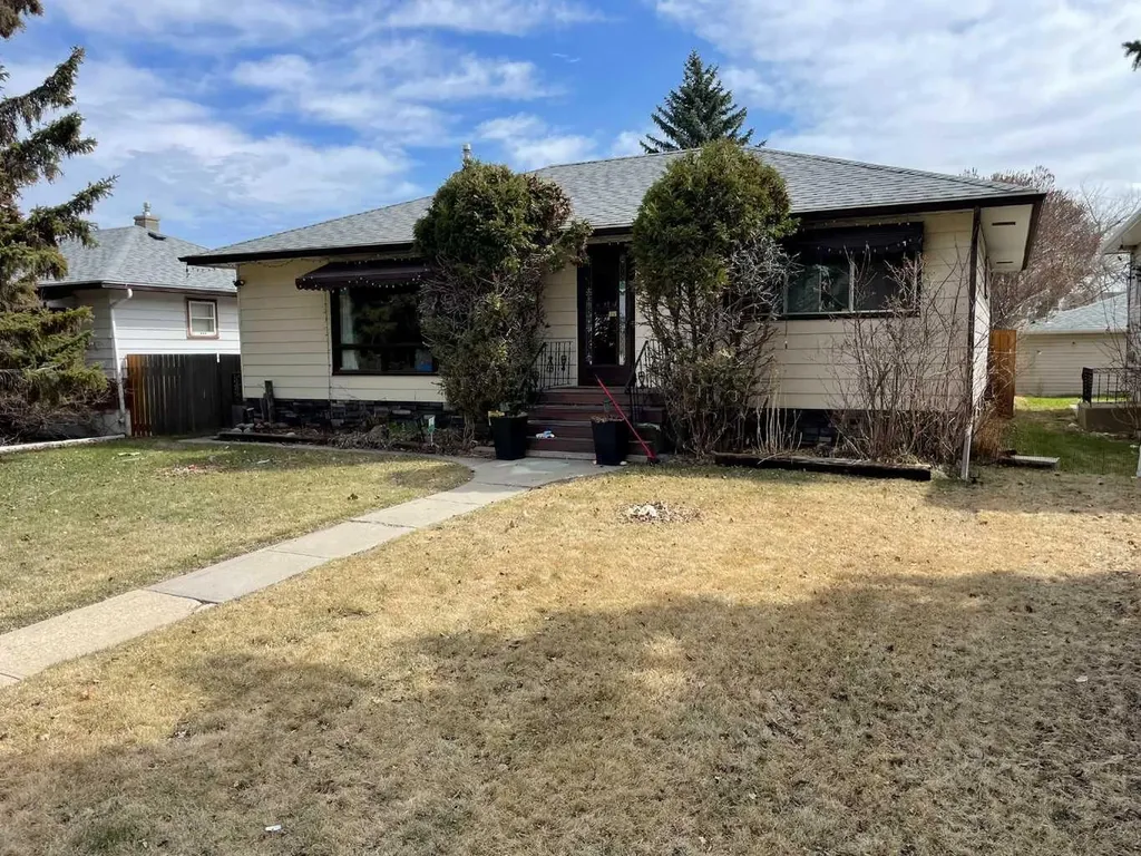 3405 52 Avenue Red Deer AB T4N 4J3