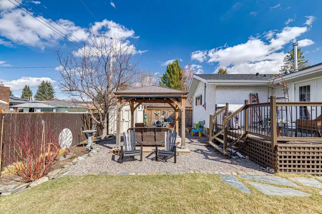 104 Cedarpark Drive SW Calgary AB T2E 1J8
