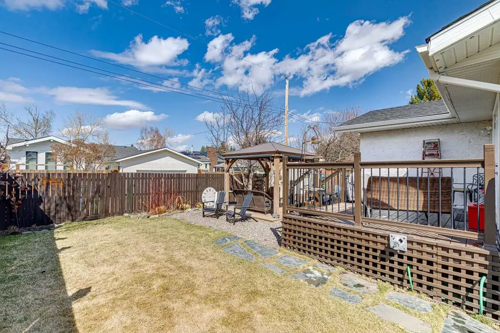 104 Cedarpark Drive SW Calgary AB T2E 1J8