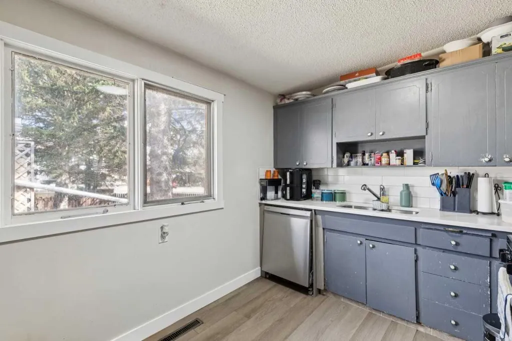 4210 Richmond Road SW Calgary AB T3E4P3