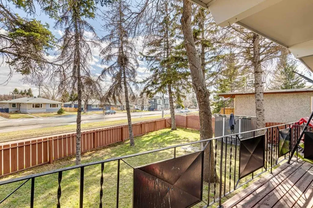 4210 Richmond Road SW Calgary AB T3E4P3