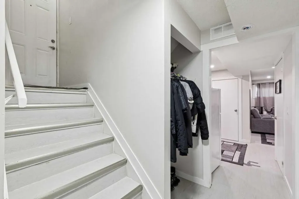 4210 Richmond Road SW Calgary AB T3E4P3