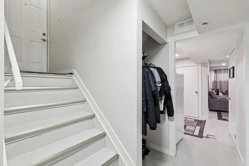 4210 Richmond Road SW Calgary AB T3E4P3