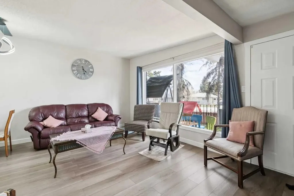 4210 Richmond Road SW Calgary AB T3E4P3