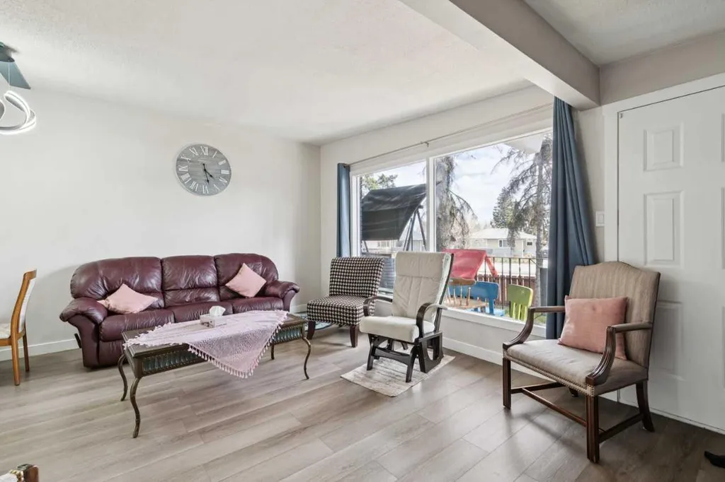 4210 Richmond Road SW Calgary AB T3E4P3