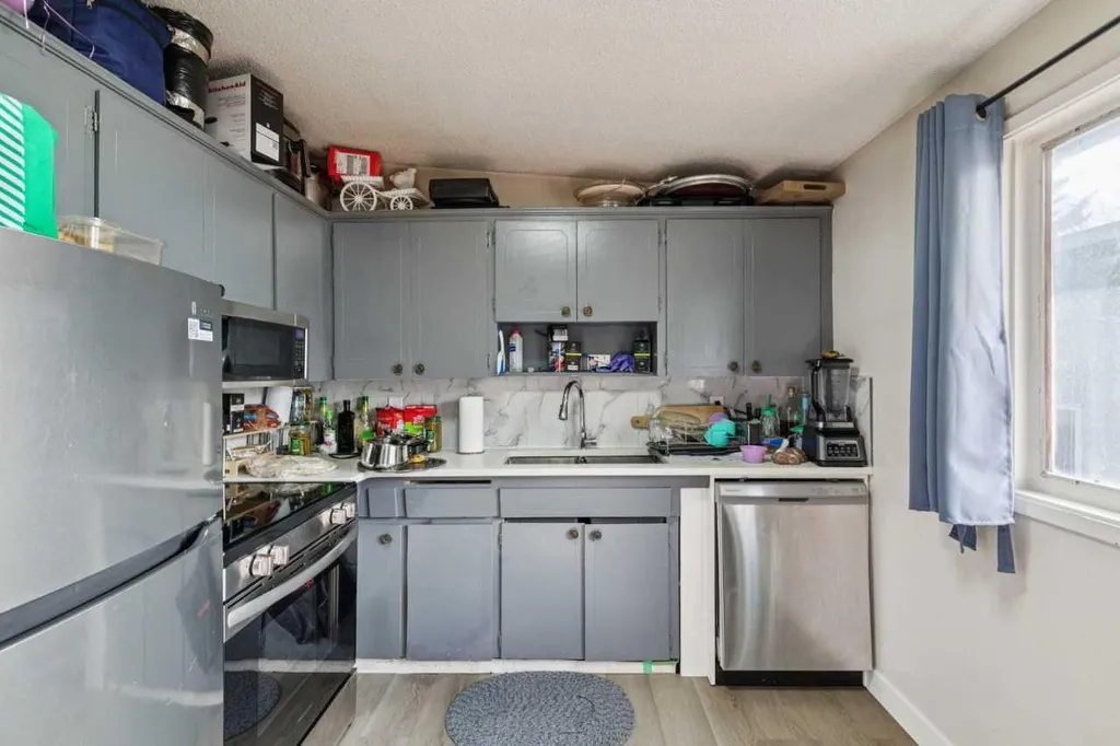 4210 Richmond Road SW Calgary AB T3E4P3