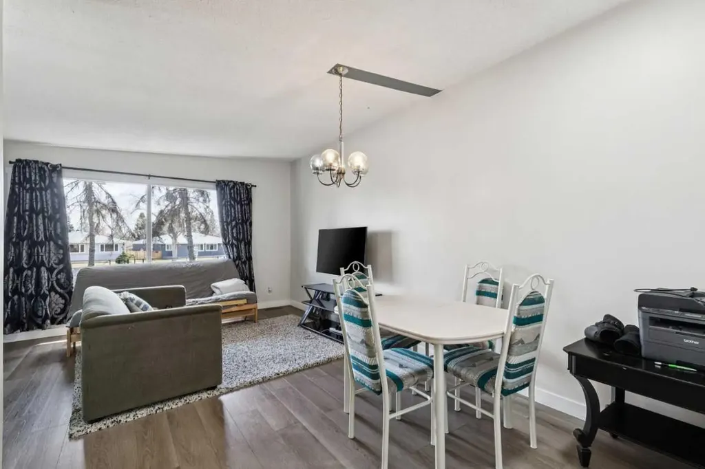 4210 Richmond Road SW Calgary AB T3E4P3