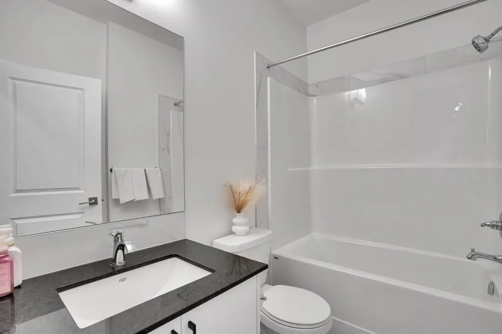 274 Lucas Place NW Calgary AB T3P 1Z3