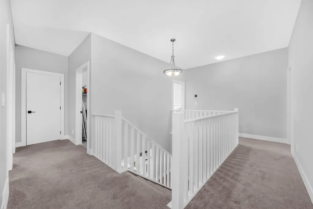 155 Carringham Way NW Calgary AB T4B 3P5