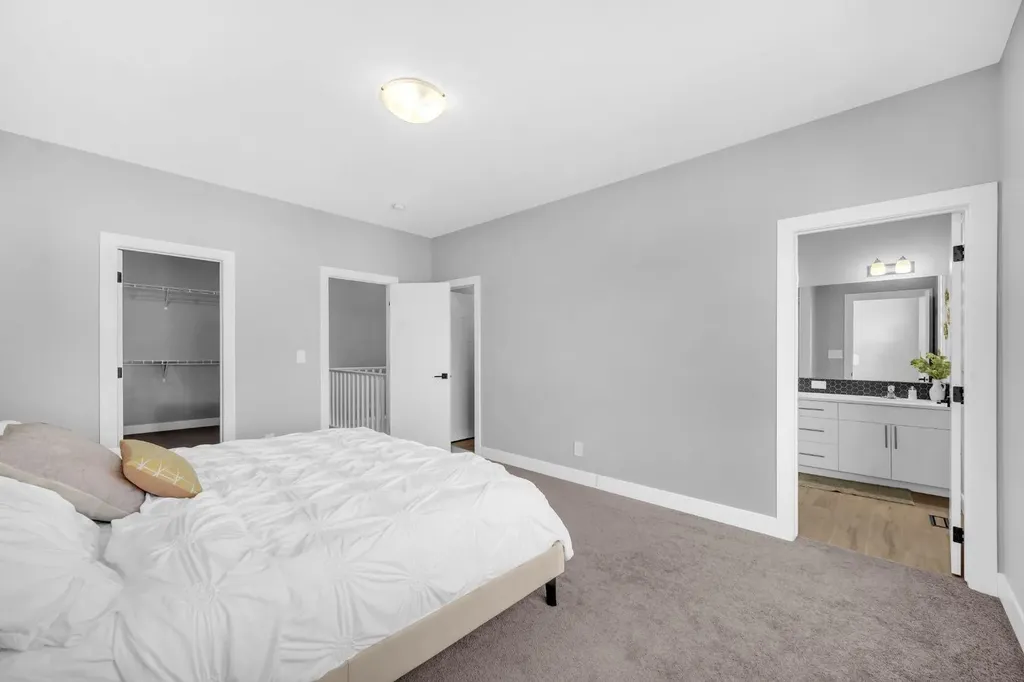 155 Carringham Way NW Calgary AB T4B 3P5