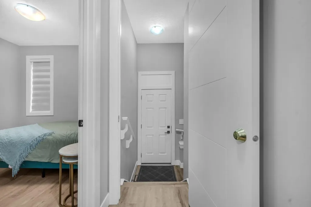 155 Carringham Way NW Calgary AB T4B 3P5