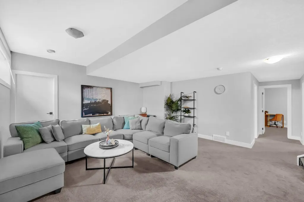 155 Carringham Way NW Calgary AB T4B 3P5
