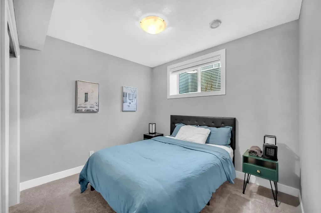 155 Carringham Way NW Calgary AB T4B 3P5