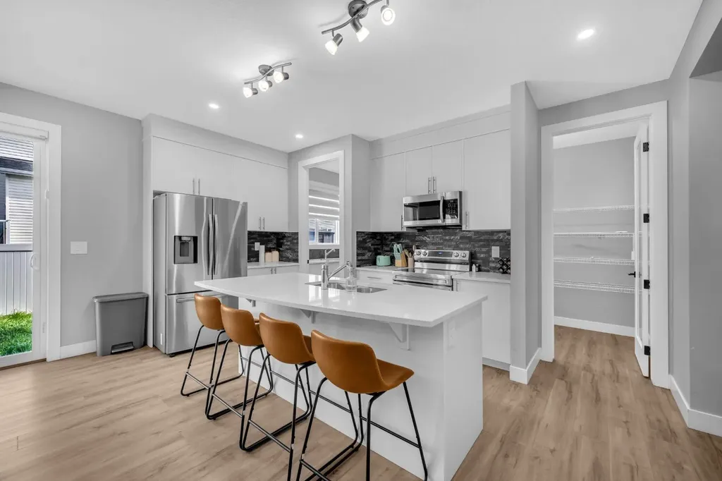 155 Carringham Way NW Calgary AB T4B 3P5
