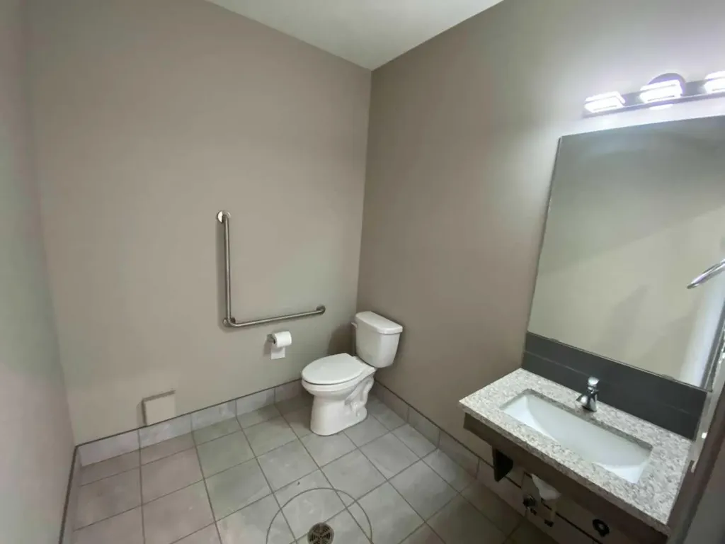 1010 12 Avenue Coaldale AB T0K 1K7