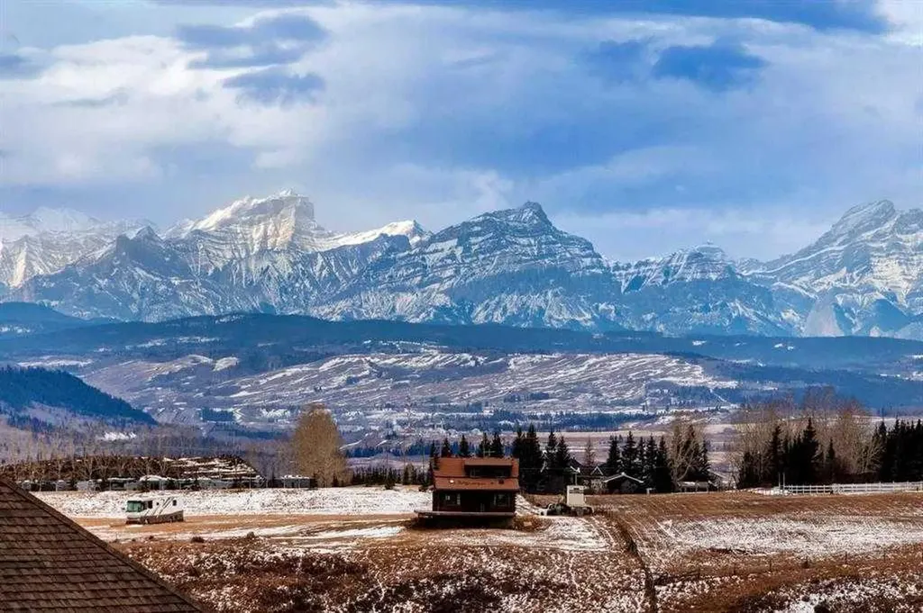 201 Sunset Drive Cochrane AB T4C 0H5