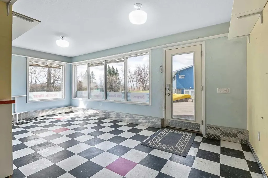 326030 20 Street E Rural Foothills County AB T1S 5H3