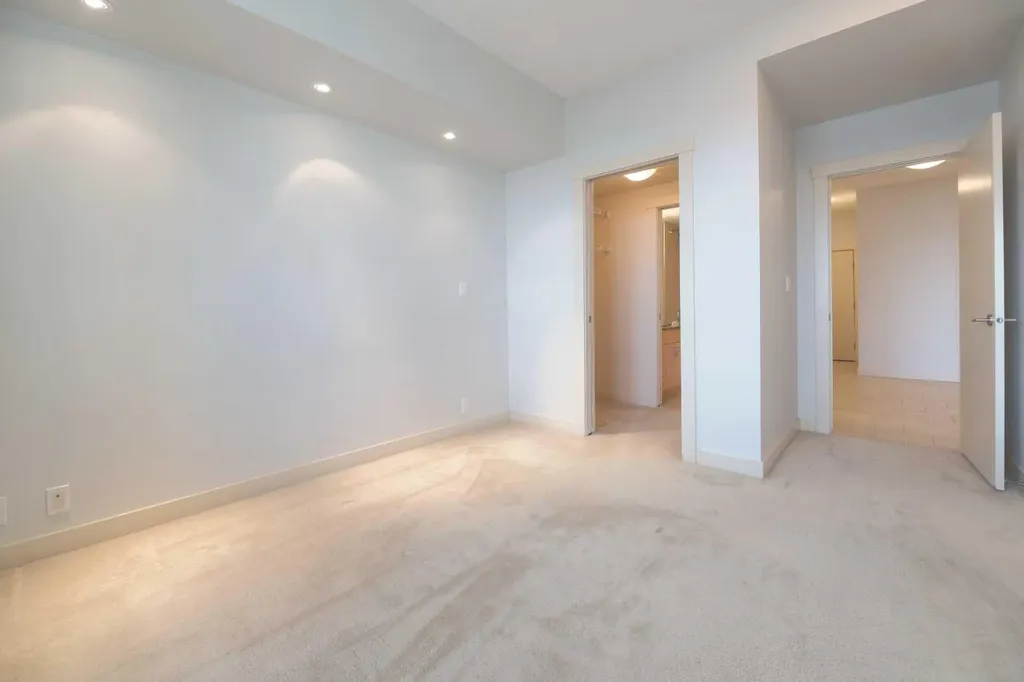 8880 Horton Road SW Calgary AB T2V 2W3