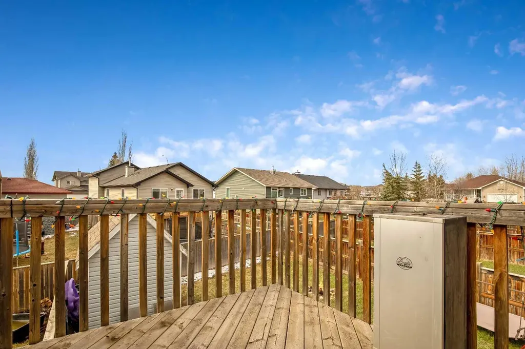 146 Aspen Mews Strathmore AB T1P 1X7