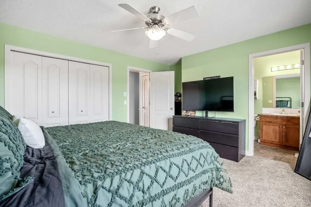 146 Aspen Mews Strathmore AB T1P 1X7