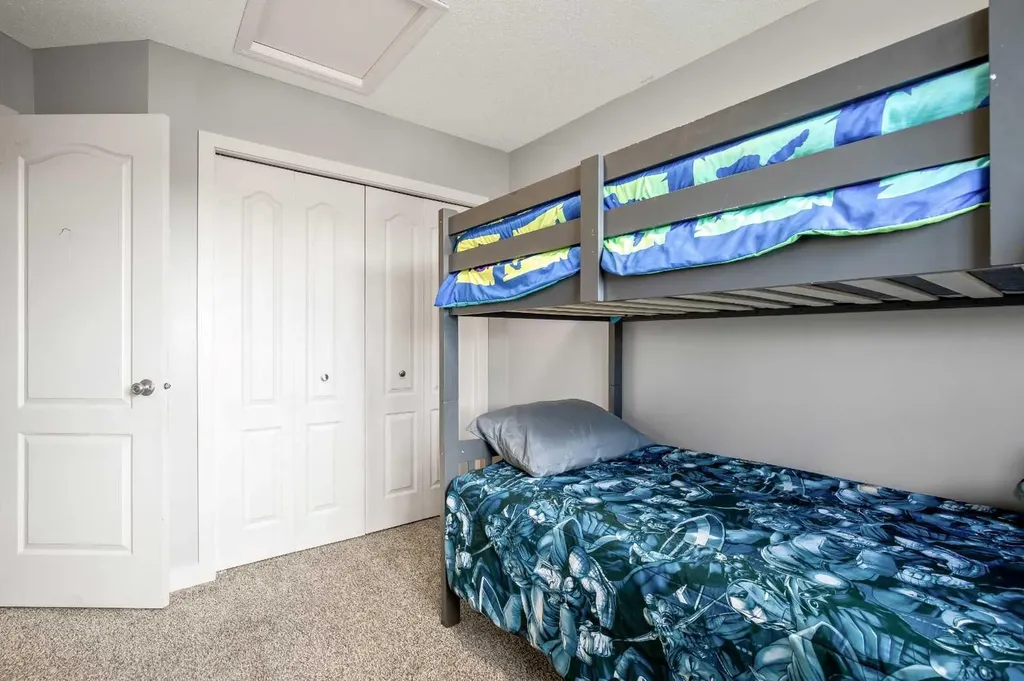 146 Aspen Mews Strathmore AB T1P 1X7