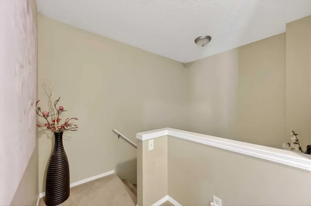 138 Promenade Way SE Calgary AB T2Z 4E9