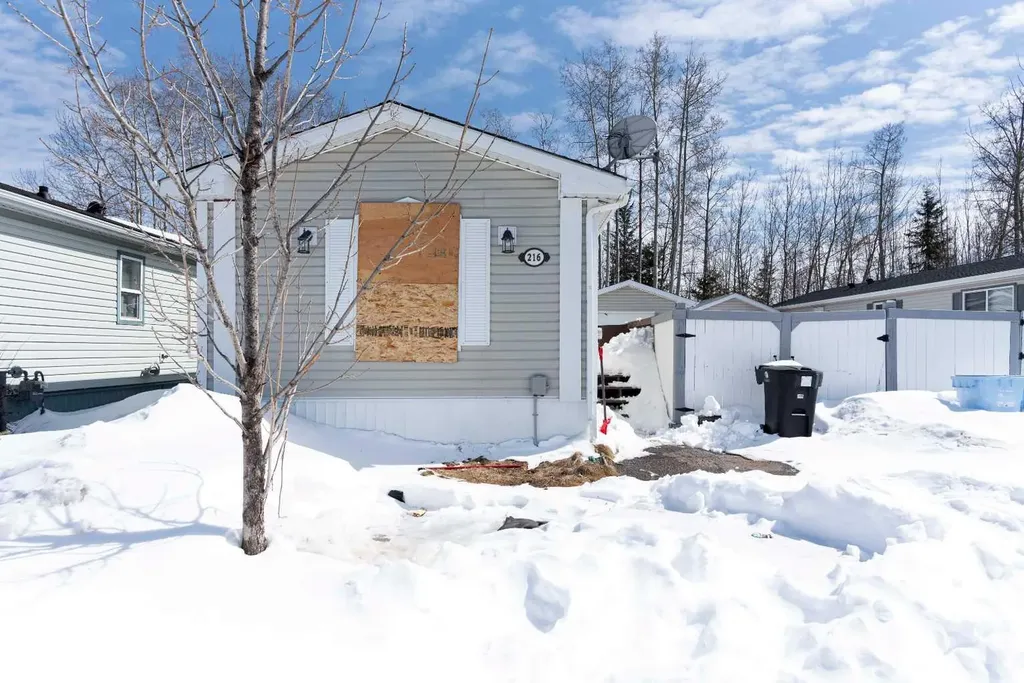 216 Harpe Way Fort Mcmurray AB T9K2K8