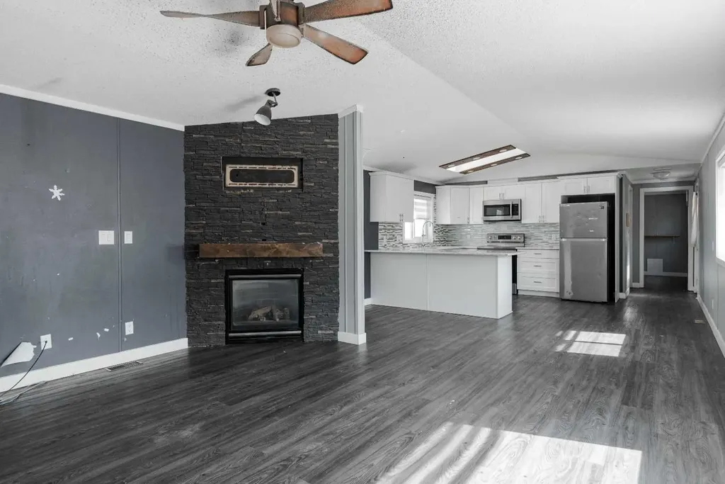 216 Harpe Way Fort Mcmurray AB T9K2K8