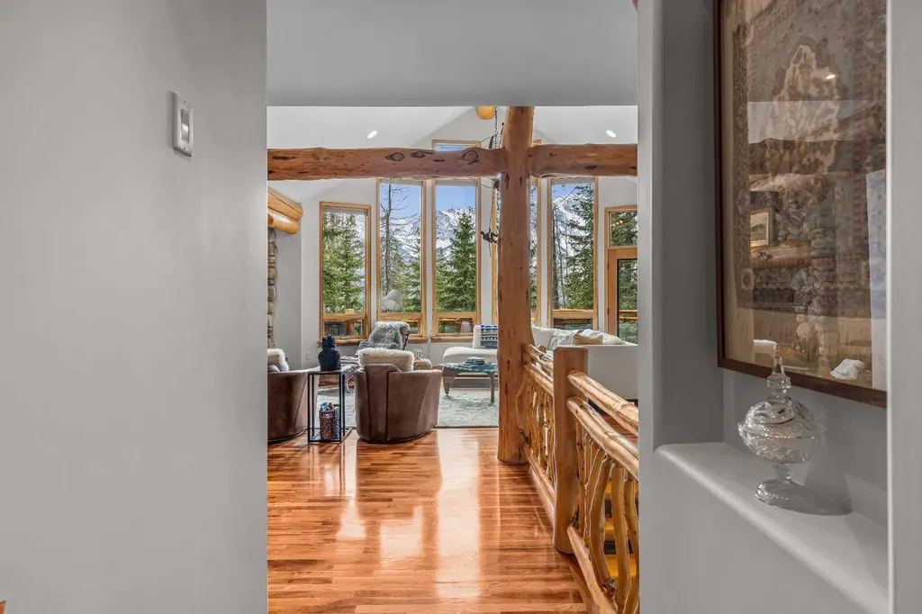 109 Silvertip Ridge Canmore AB T1W 3A8