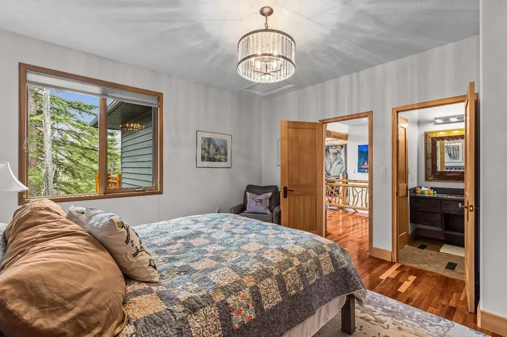 109 Silvertip Ridge Canmore AB T1W 3A8