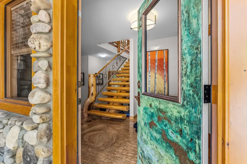 109 Silvertip Ridge Canmore AB T1W 3A8