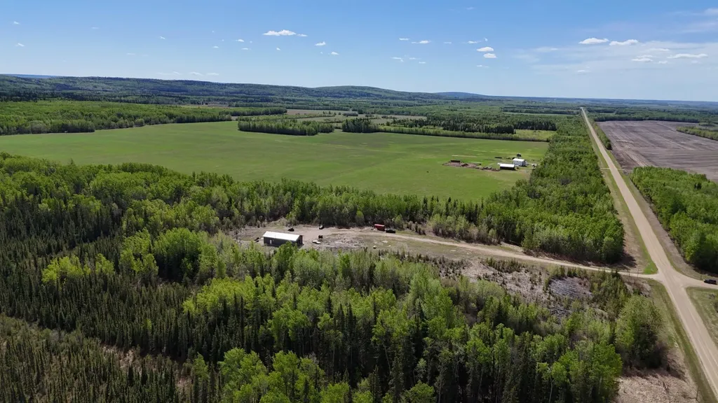 872083 Rge Road 54 Rural Clear Hills County AB T0H 3W0