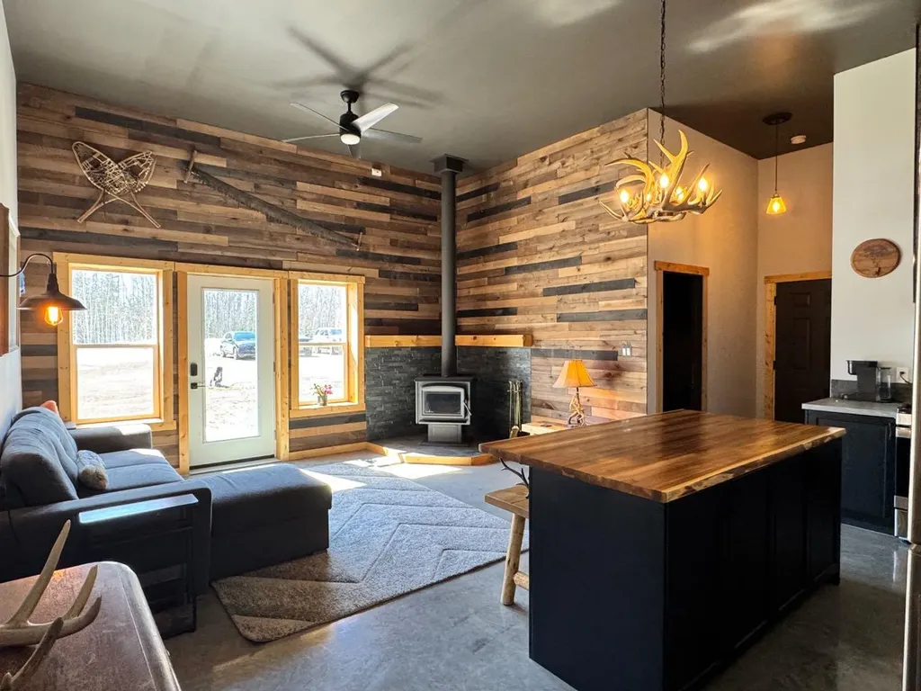 872083 Rge Road 54 Rural Clear Hills County AB T0H 3W0