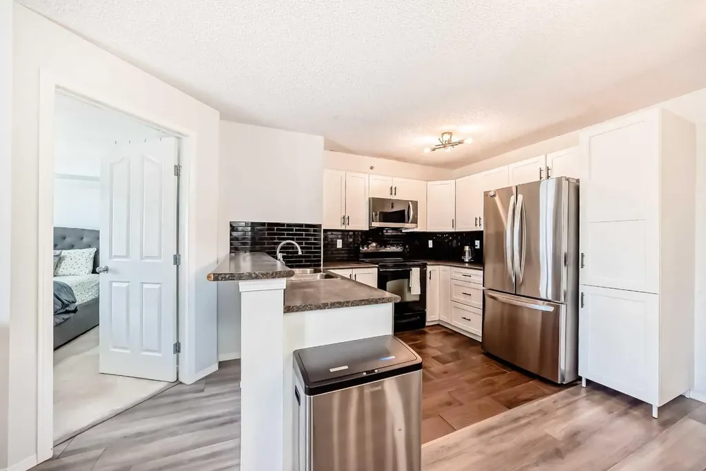 16969 24 Street SW Calgary AB T2Y0H9