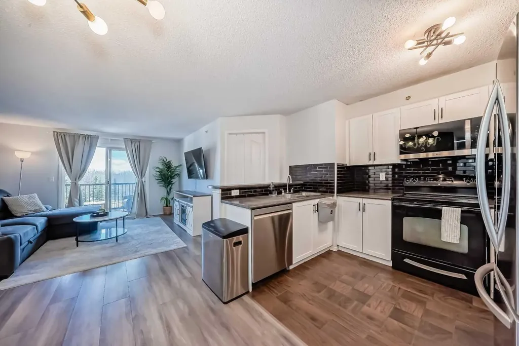 16969 24 Street SW Calgary AB T2Y0H9