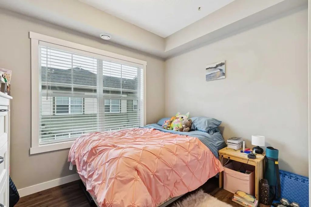 1127 Mckenzie Towne Row SE Calgary AB T2Z1E1