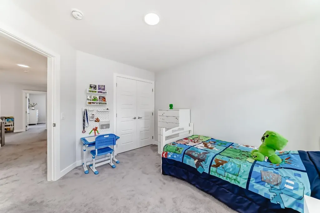 194 Willow Place Cochrane AB T4A3K2