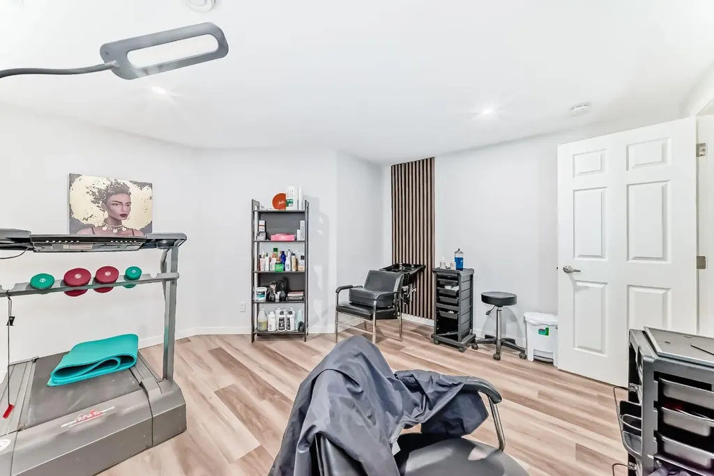 194 Willow Place Cochrane AB T4A3K2