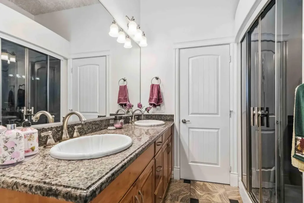 164 Wild Rose Street Fort Mcmurray AB T9K0G7