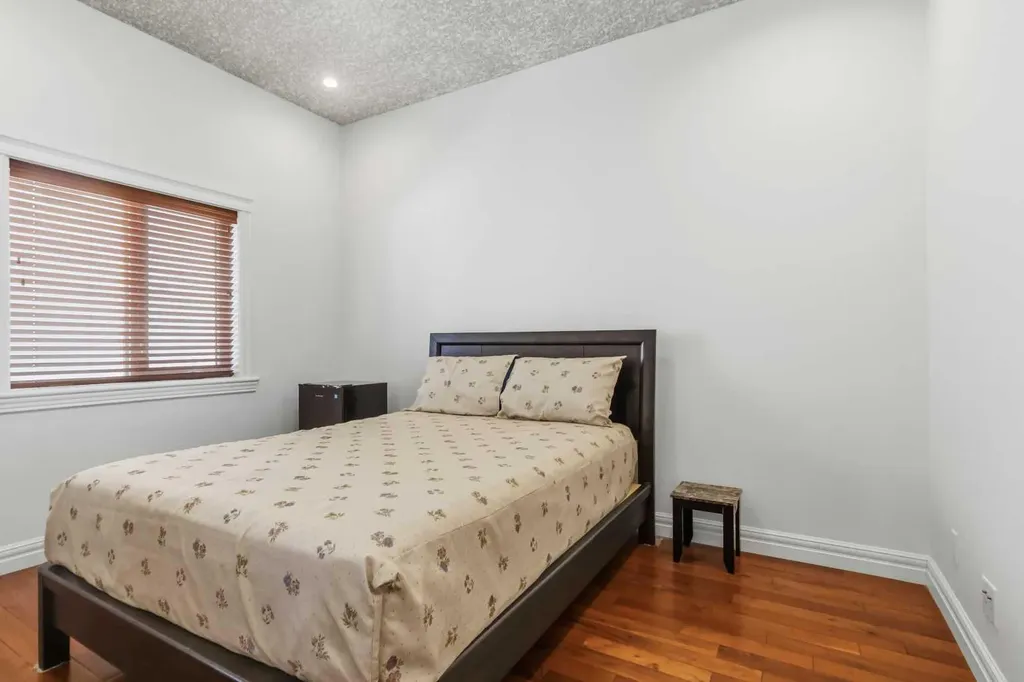164 Wild Rose Street Fort Mcmurray AB T9K0G7