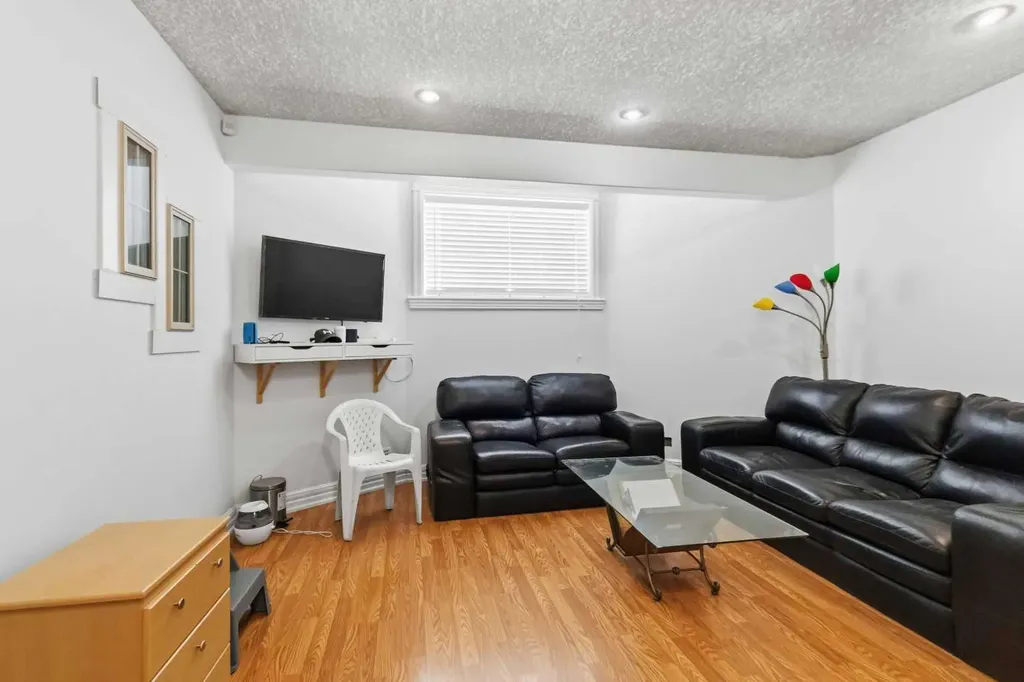 164 Wild Rose Street Fort Mcmurray AB T9K0G7