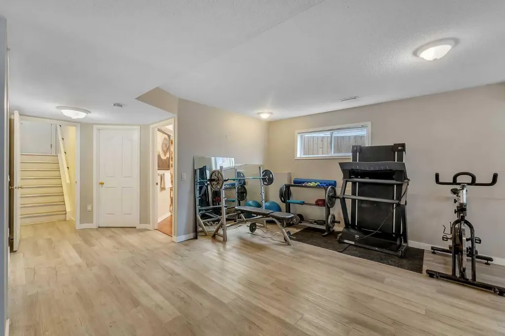 44 Douglas Glen Crescent SE Calgary AB T2Z 3M6