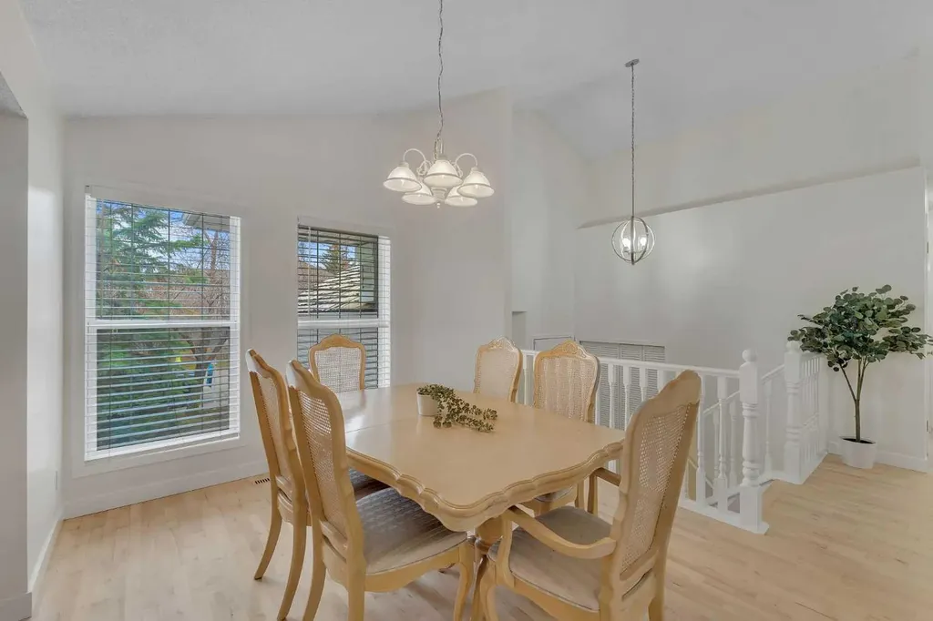 44 Douglas Glen Crescent SE Calgary AB T2Z 3M6