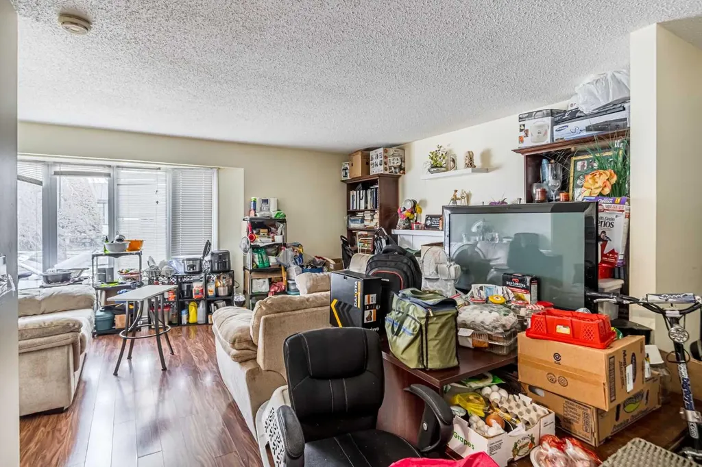 121 Margate Close NE Calgary AB T2A 3E5