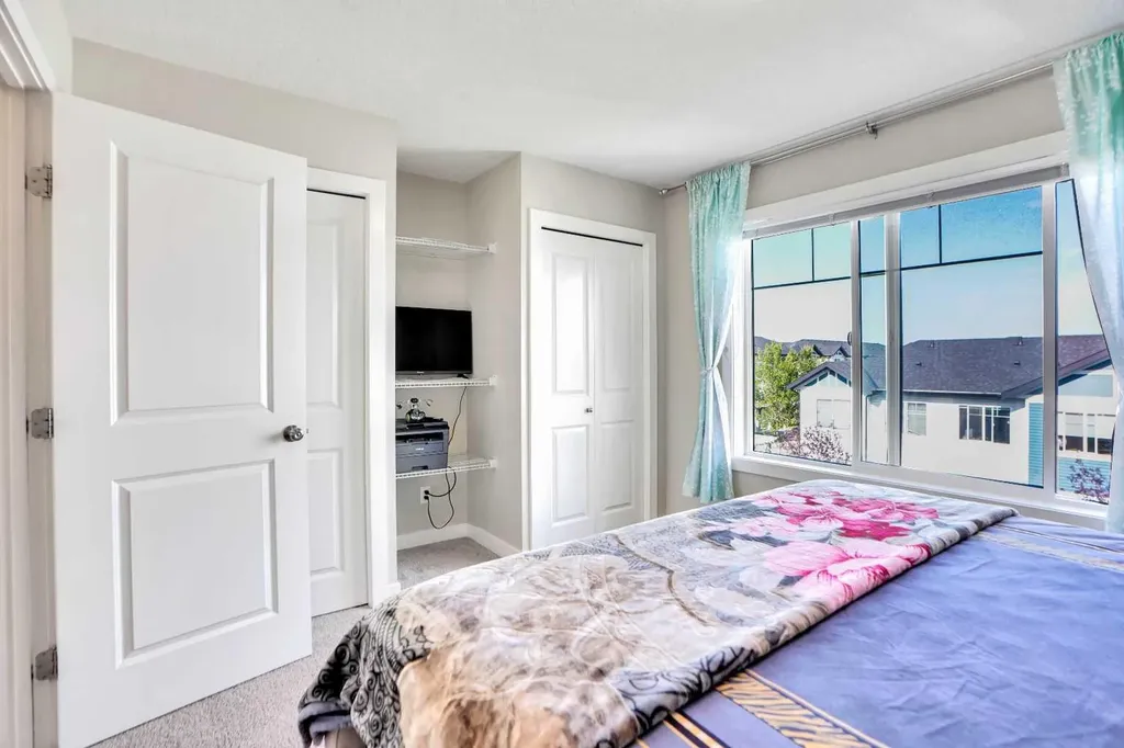 333 Taralake Way NE Calgary AB T3J 0R5
