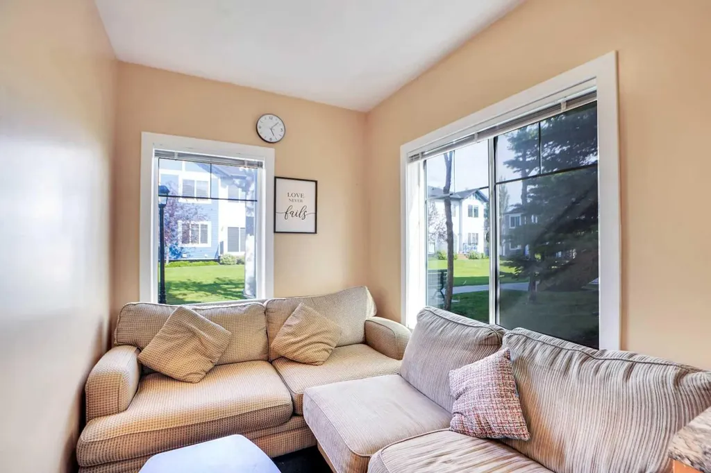 333 Taralake Way NE Calgary AB T3J 0R5