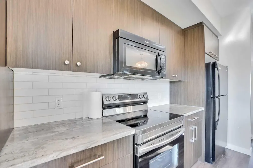 333 Taralake Way NE Calgary AB T3J 0R5