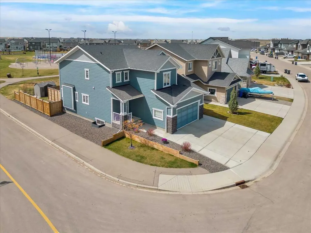 133 Amery Crescent Crossfield AB T0M 0S0